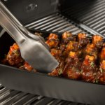 11904-Broil-King-Rib-Roaster-Gusseisen-05